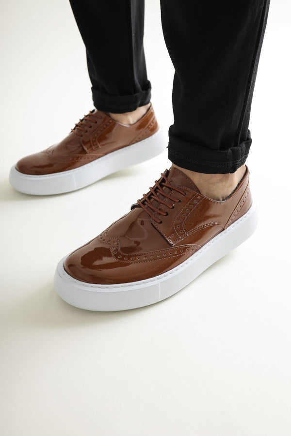 Men's Sneakers & Sports Shoes Brown KF149