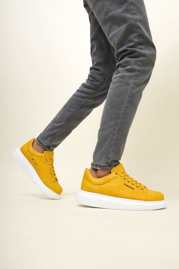 Men's Sneakers & Sports Shoes Yellow KF257