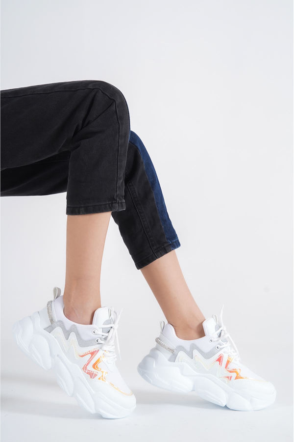 Women's Hardy White Sneakers Shoes