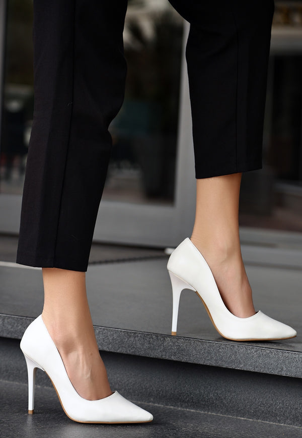 Women's Hillar White Skin Stiletto Shoes