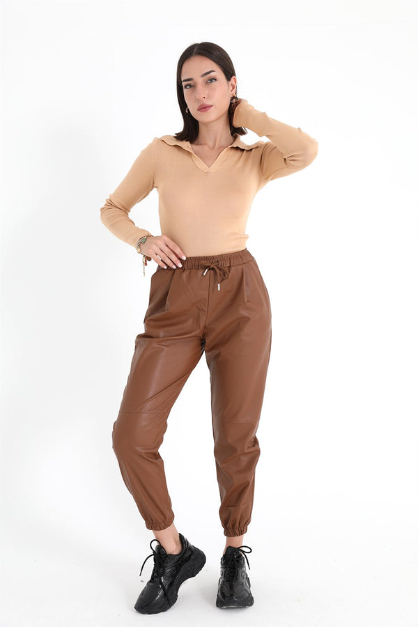 Women's Pleated Leather Pants With Elastic Waist And Elastic Legs - Tan