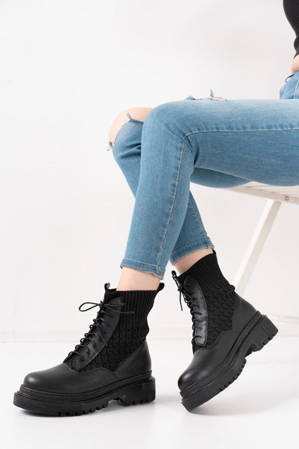 Women's Utag Black Skin Lace Up Boots