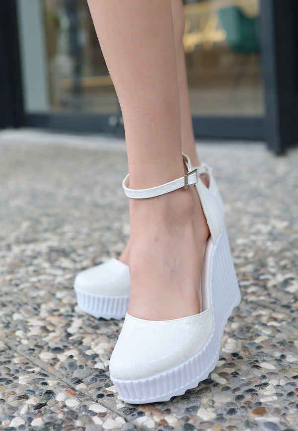 Women's White Patent Leather Wedge Heel Shoes